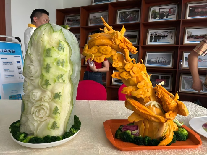 热情洋溢迎新生，携手开启新征程